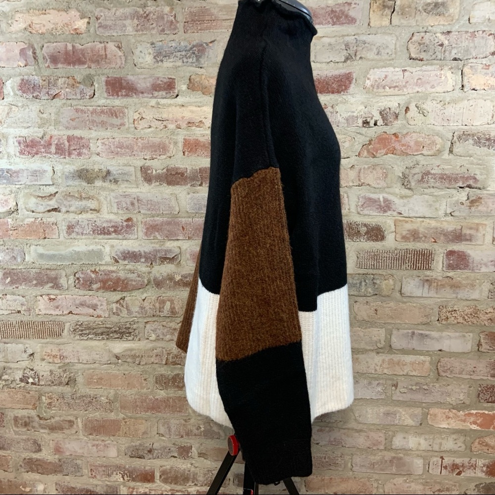Entro color block sweater medium - Picture 3 of 6